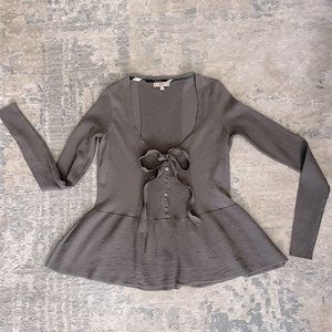 Burberry Scoop Tie-Neck Peplum blouse - charcoal - size small